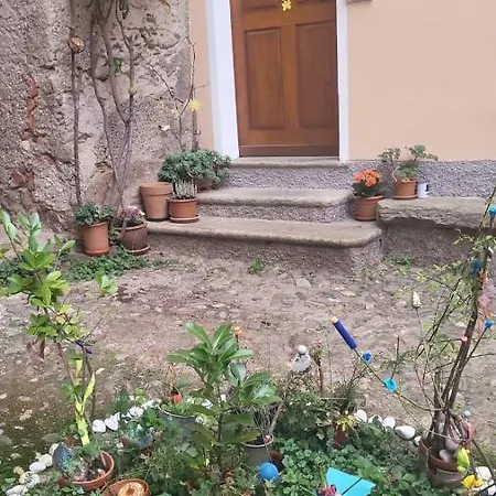 Lugano, Stanza A Breganzona Guest house *